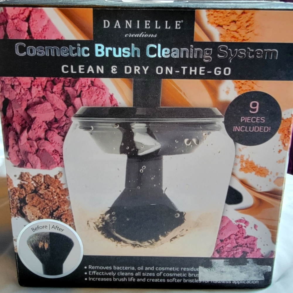 Danielle Creations Cosmetic Brush Cleaning System
